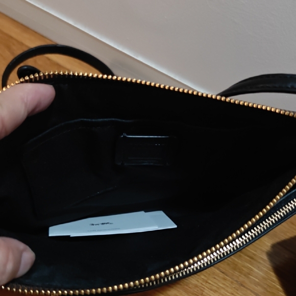 Brand New Coach Black Signature Pattern Crossbody with Gold Hardware - Picture 3 of 5